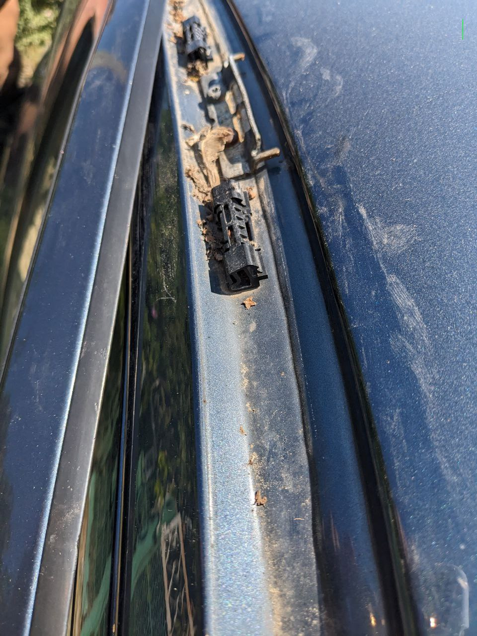 Как снять молдинг крыши мазда 6 Покраска молдингов крыши - Volvo S60 (1G), 2,4 л, 2007 года стайлинг DRIVE2