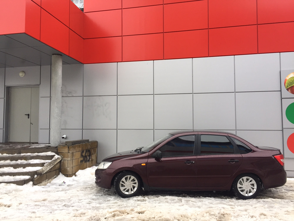 Вставки дверей — LADA Гранта, 1,6 л., 2012 года | аксессуары | DRIVE2