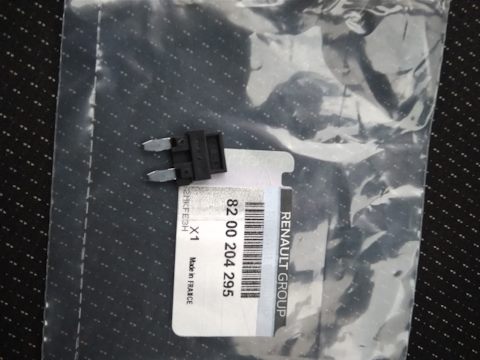 8200204295 ДИОД (Ub = 100В, If = 2А) RENAULT | Запчасти на DRIVE2