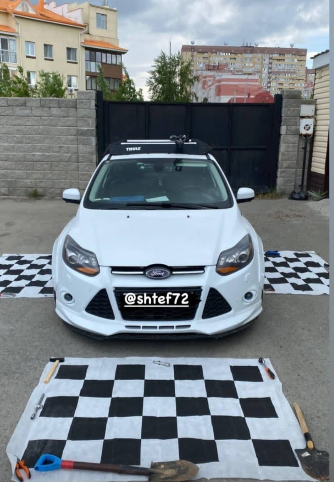 Круговой обзор 360° — Ford Focus III Sedan, 1,6 л, 2013 года | электроника  | DRIVE2