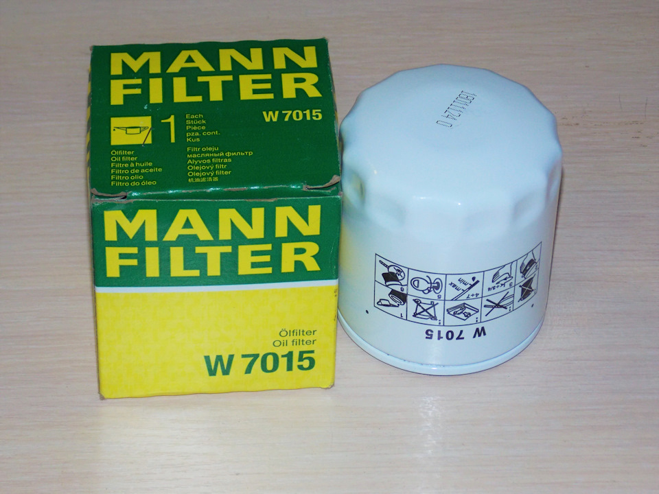 Mann w7015. Фильтр масляный w7015. W7015 Mann-Filter фильтр масляный двигателя. Фильтр масляный Форд фокус 3 w7015. Ford Focus 2 2 литра масляный фильтр Mann.