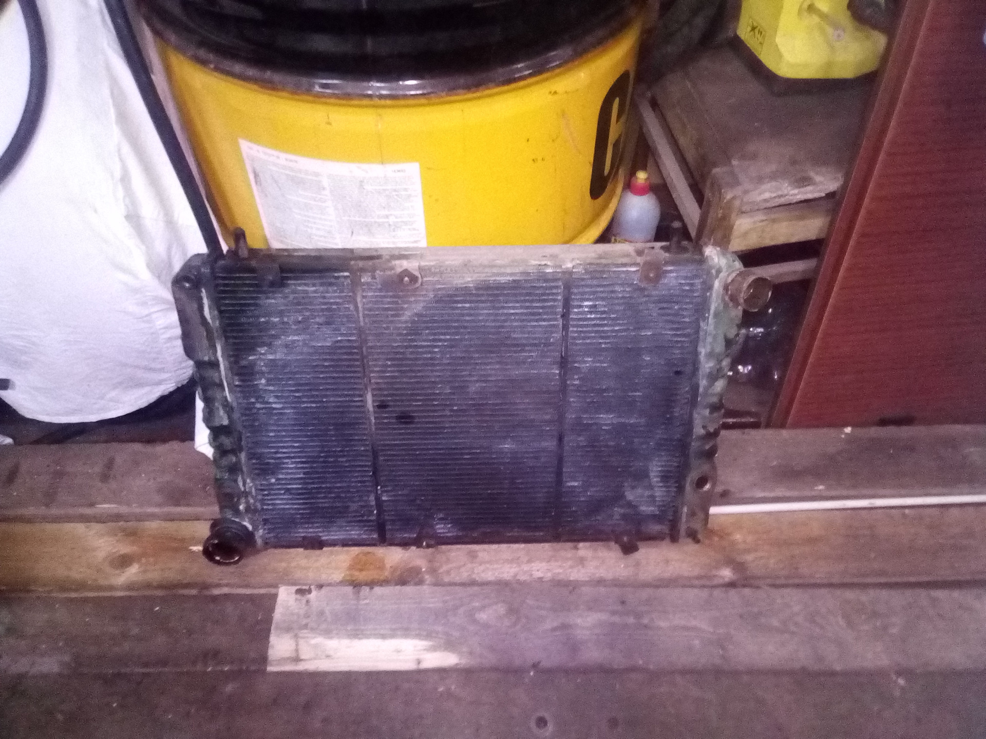 Замена радиатора — ГАЗ 3110, 2,3 л, 2002 года | своими руками | DRIVE2