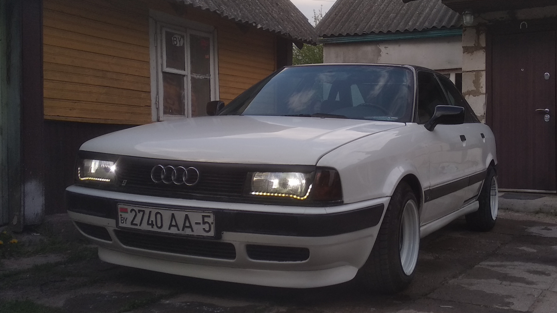 Audi 80 (B3) 1.8 бензиновый 1989 | black-white legend на DRIVE2