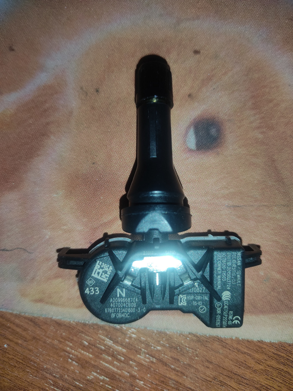 2. Датчики давления в шинах TPMS. — Nissan X-Trail III (t32), 2 л, 2020 ...