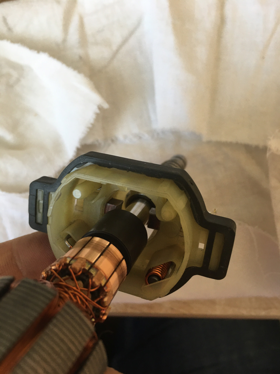 Чиним электромотор стеклоподъемника — Opel Astra J, 1,6 л, 2012 года ...