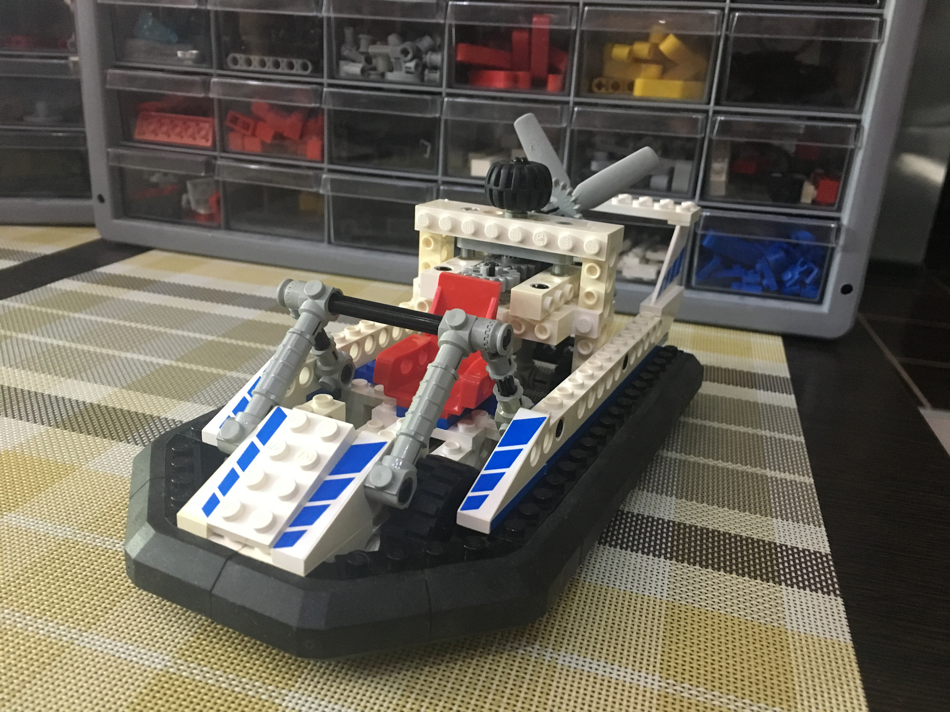 Lego 8824 — Сообщество «Lego-автомобили» на DRIVE2