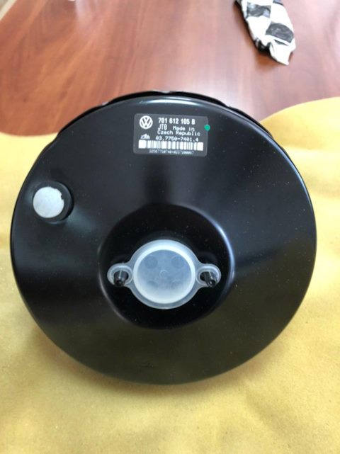 701612105B Усилитель тормозного привода VAG | Запчасти на DRIVE2