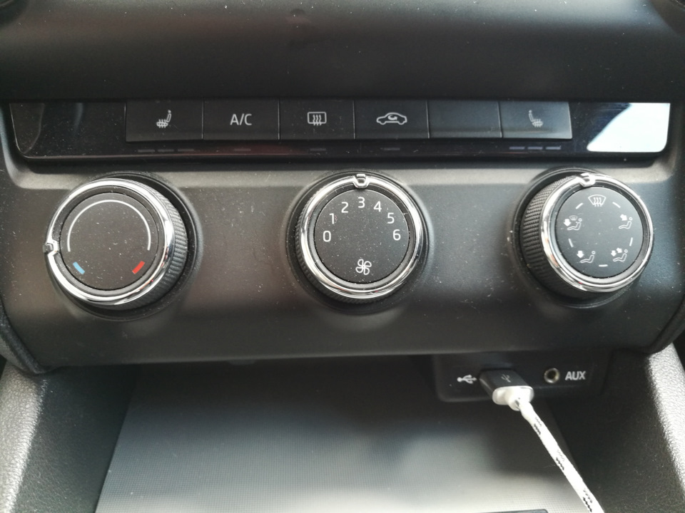Кондиционер — Skoda Octavia Combi A7 Mk3, 1,6 л, 2014 года | визит на ...