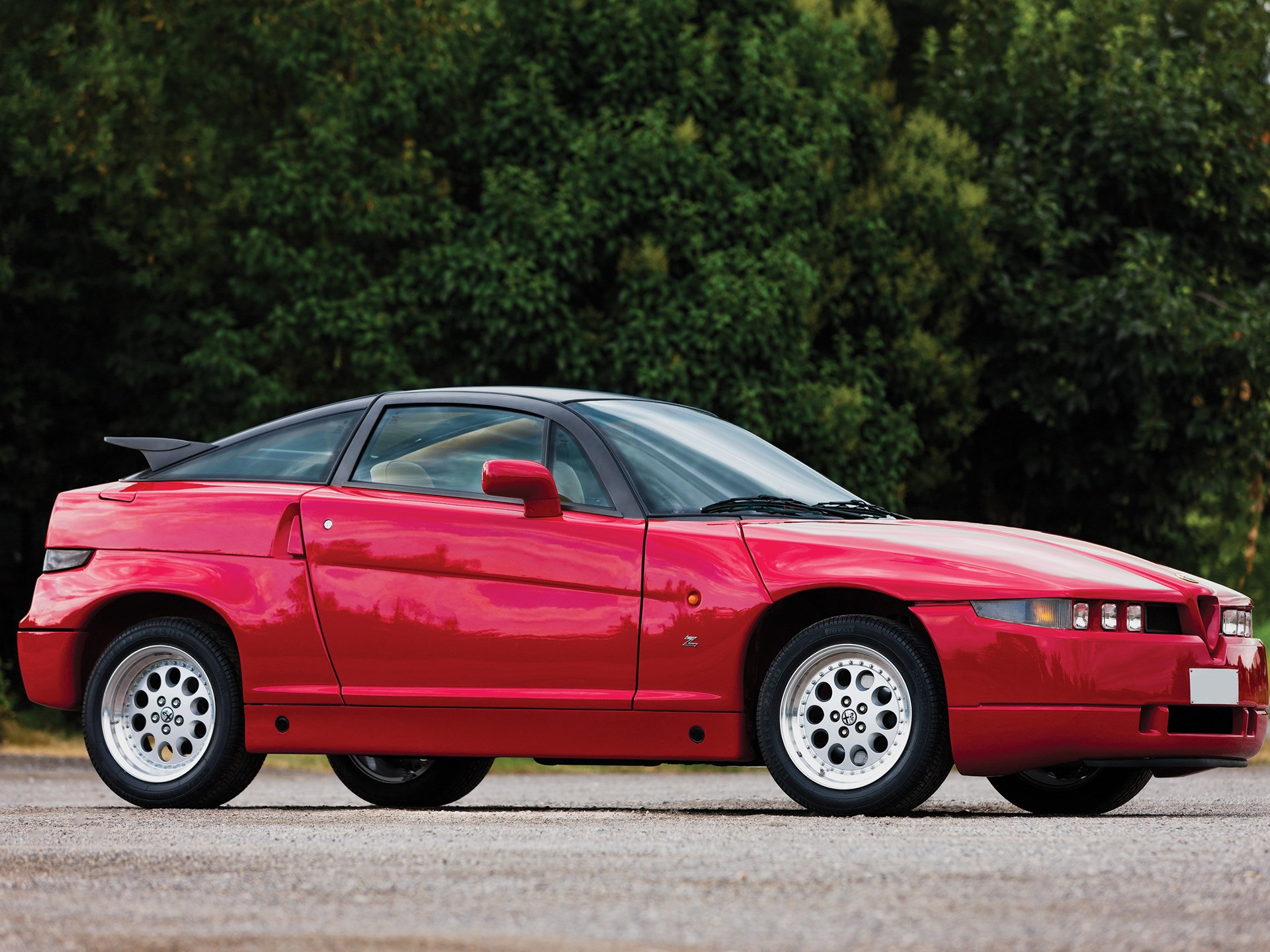 Альфа ромео машина фото 1990 2020 Alfa-Romeo-SZ: механический уродец или дерзкая дорожная модель с задатками гонщи