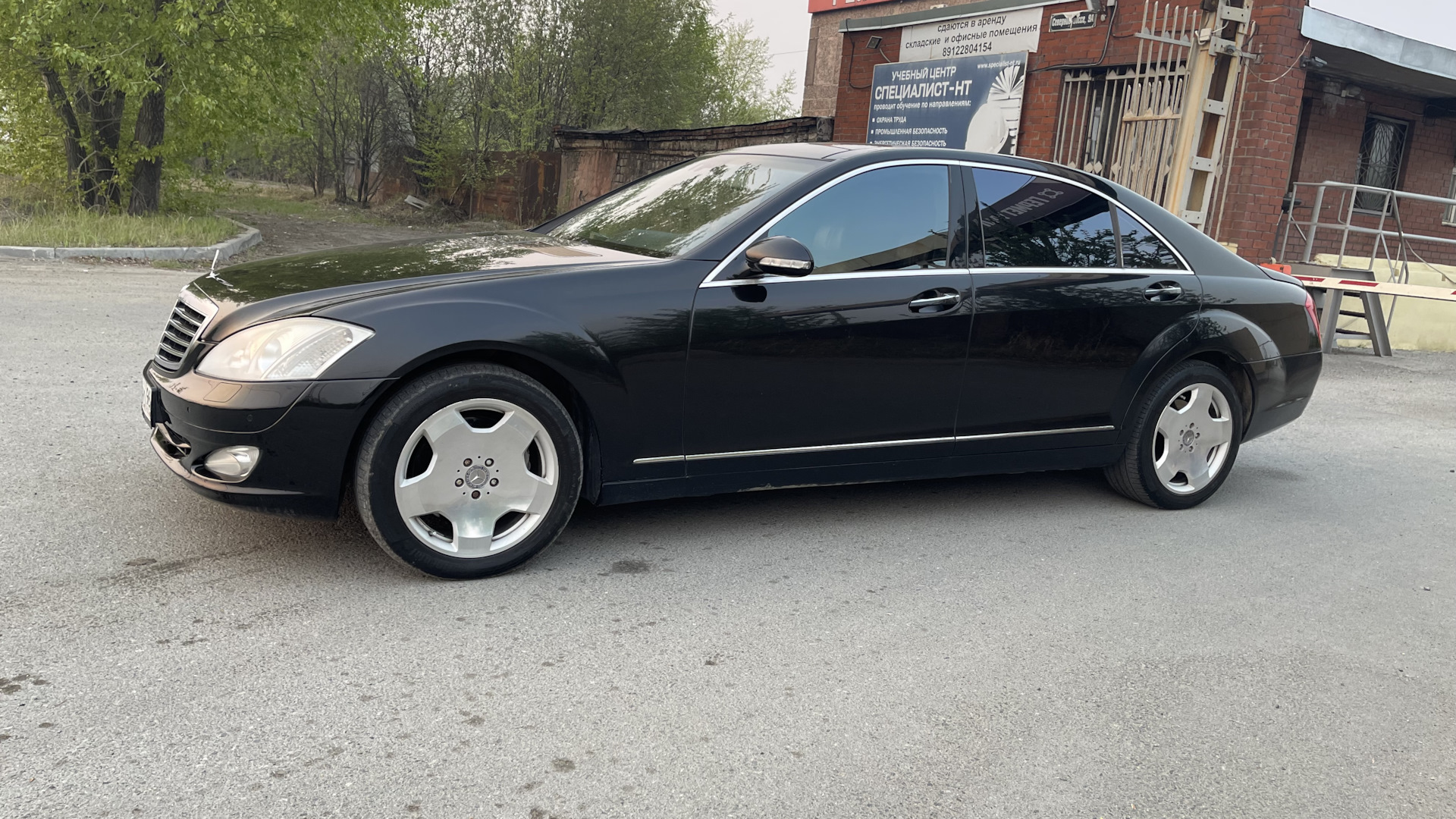 Mercedes-Benz S-Class (W221) 5.5 бензиновый 2007 | The_ONE на DRIVE2