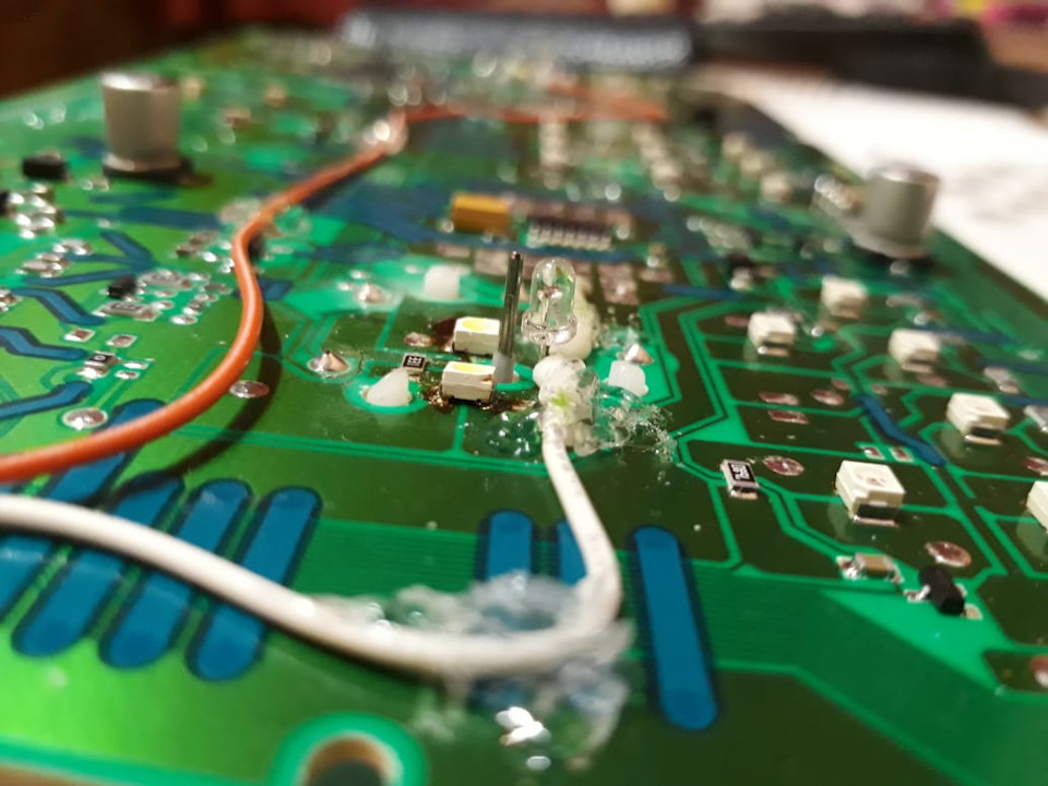 Пересвет приборной панели Ларгус. — Lada Largus Cross, 1,6 л, 2018 года ...