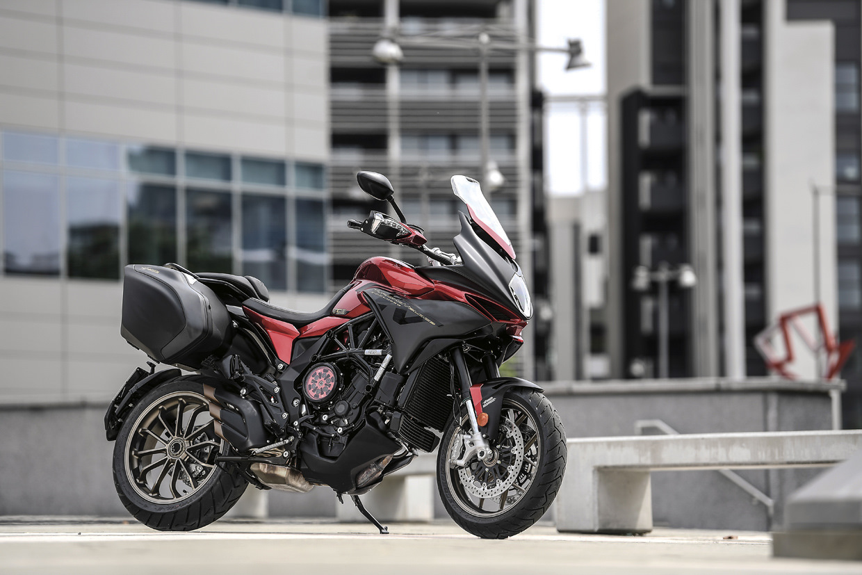 РњРѕС‚РѕС†РёРєР» MV Agusta Rivale 800