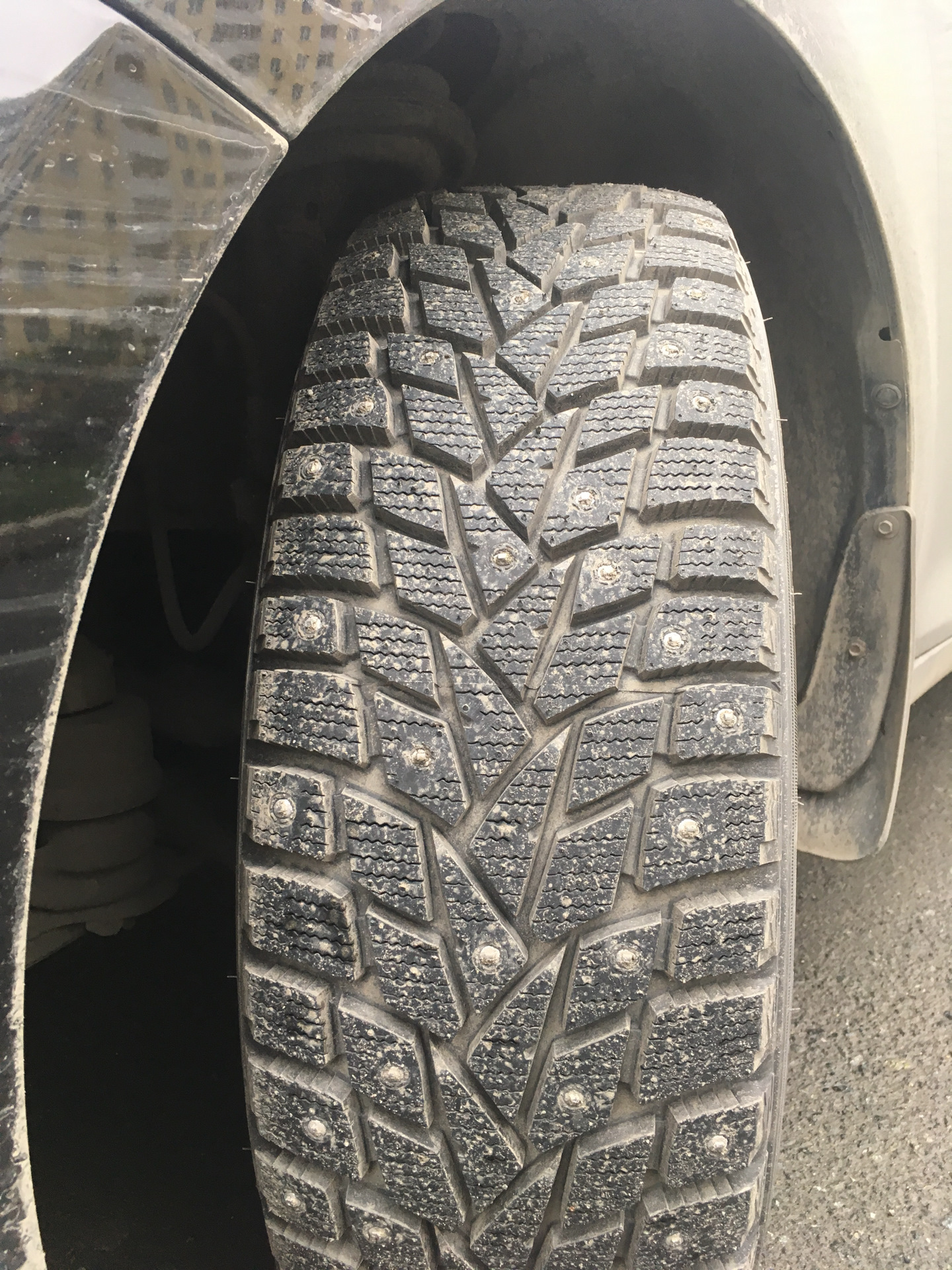 Dunlop winter 2. Dunlop Winter Ice 02. Dunlop SP Winter ice02 Гранта.