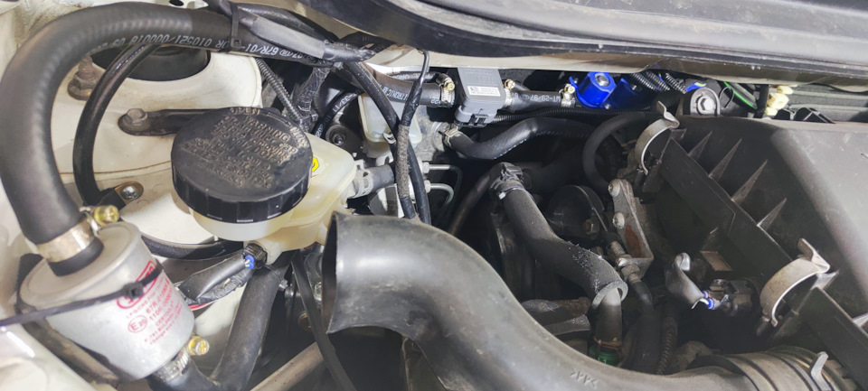 Крепление к вакумнику которое не нежно делать — Toyota bB (2G)