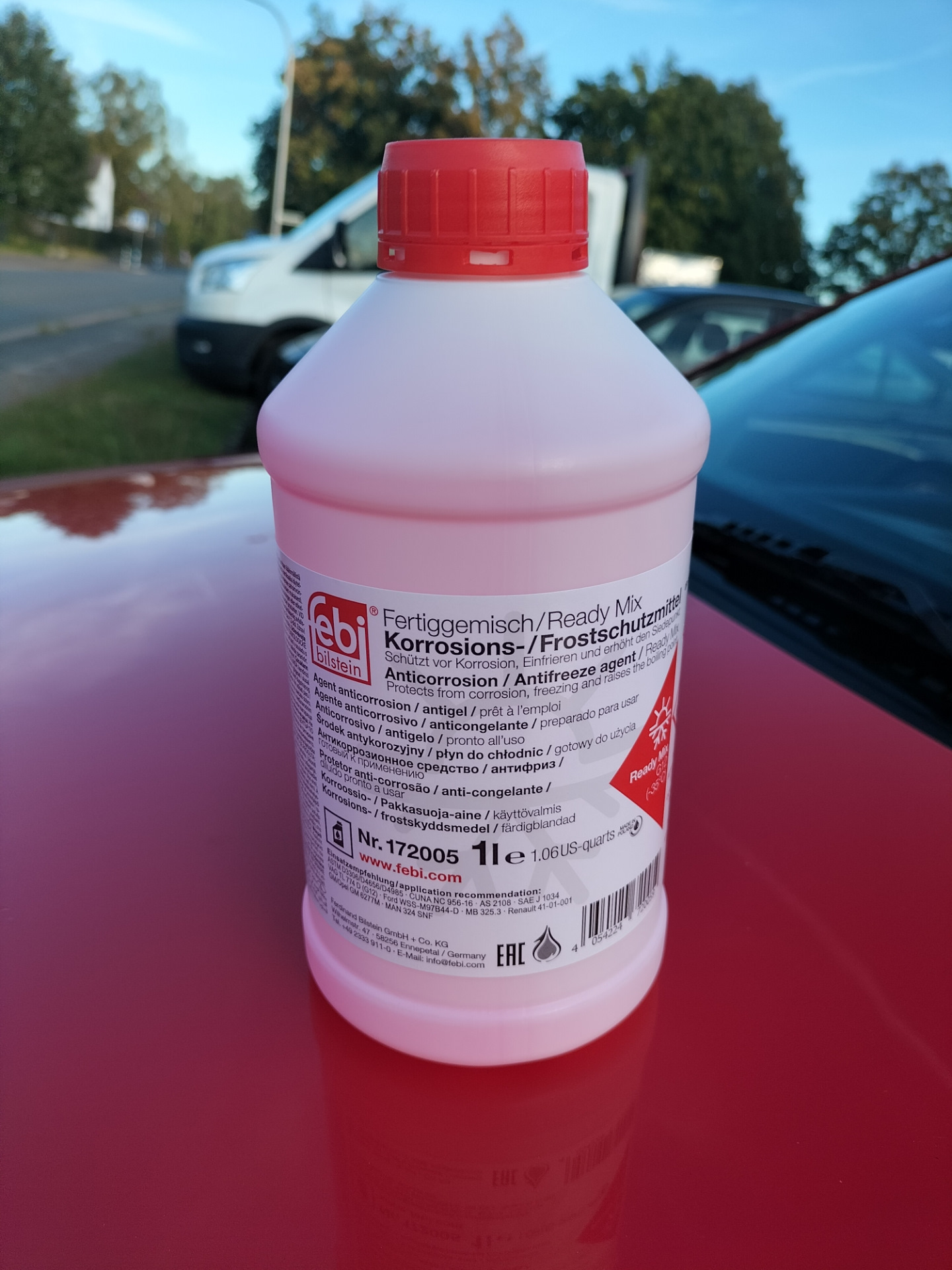 Антифриз — Volkswagen Polo Mk3, 1 л, 2000 года | расходники | DRIVE2