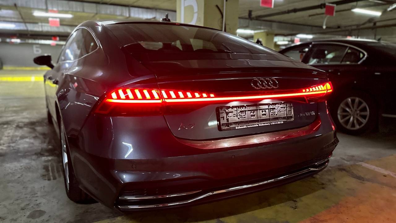 Продажа Audi A7 Sportback (2G) 2019 (бензин, робот) — с историей  обслуживания — DRIVE2.RU