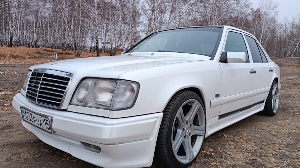 Mercedes-Benz E-Class в о з р о д и л с я