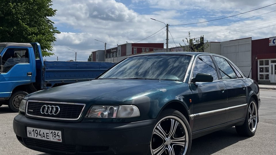Audi A8 "УБИЙЦА БЕНЗИНА "