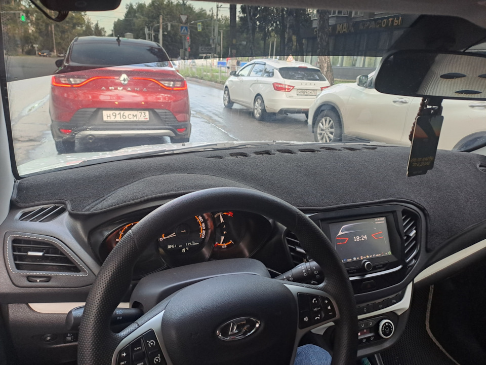 Защитная накидка на торпеду. — Lada Vesta SW, 1,6 л, 2020 года ...