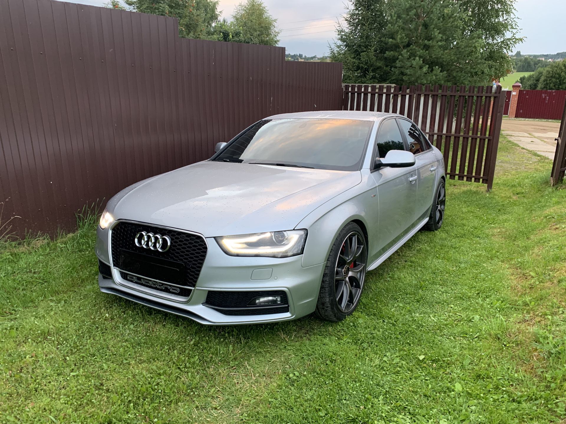 Audi a4 b8 дорестайлинг. Audi a4 b8 рестайлинг s-line. Audi a4 r19. A4 b8 рестайлинг s-line. Audi a4 202.