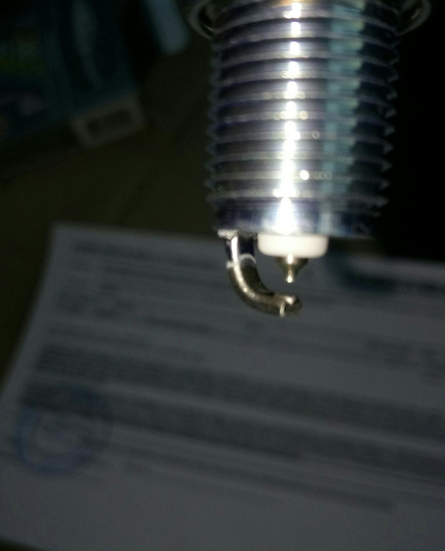 Замена свечей, маркировка NGK — Subaru Forester (SF), 2 л, 2000 года ...