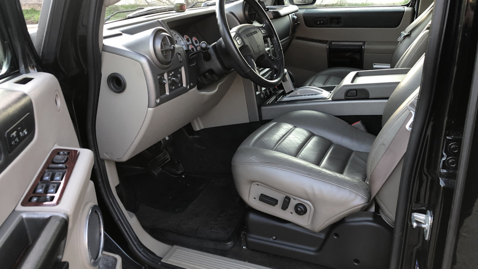 black hummer h2 interior