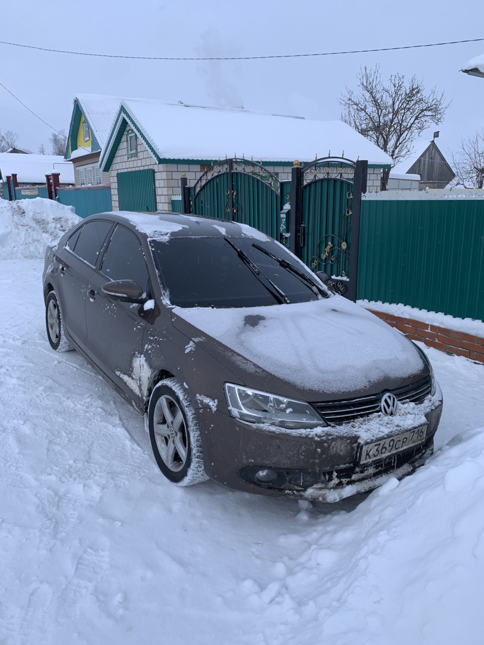 Тонировка передней полусферы пленкой Xpro 65% затемнения — Volkswagen Jetta  VI, 1,4 л, 2013 года | стайлинг | DRIVE2