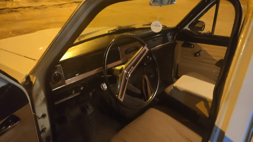 [64] Оклейка торпеды газ 24 — ГАЗ 24, 4 л, 1982 года | стайлинг | DRIVE2