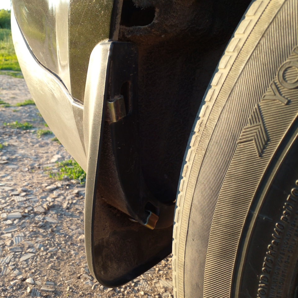 Брызговики — Ford S-Max (1G), 2 л, 2007 года | своими руками | DRIVE2