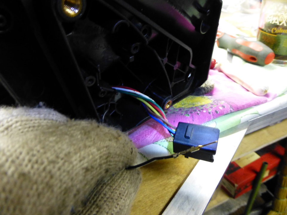 Установка электрозеркал на Солярис + вежливый свет! — Hyundai Solaris ...