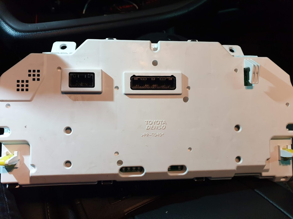 Головная панель, замена на цифровую, проблема с контактами — DRIVE2