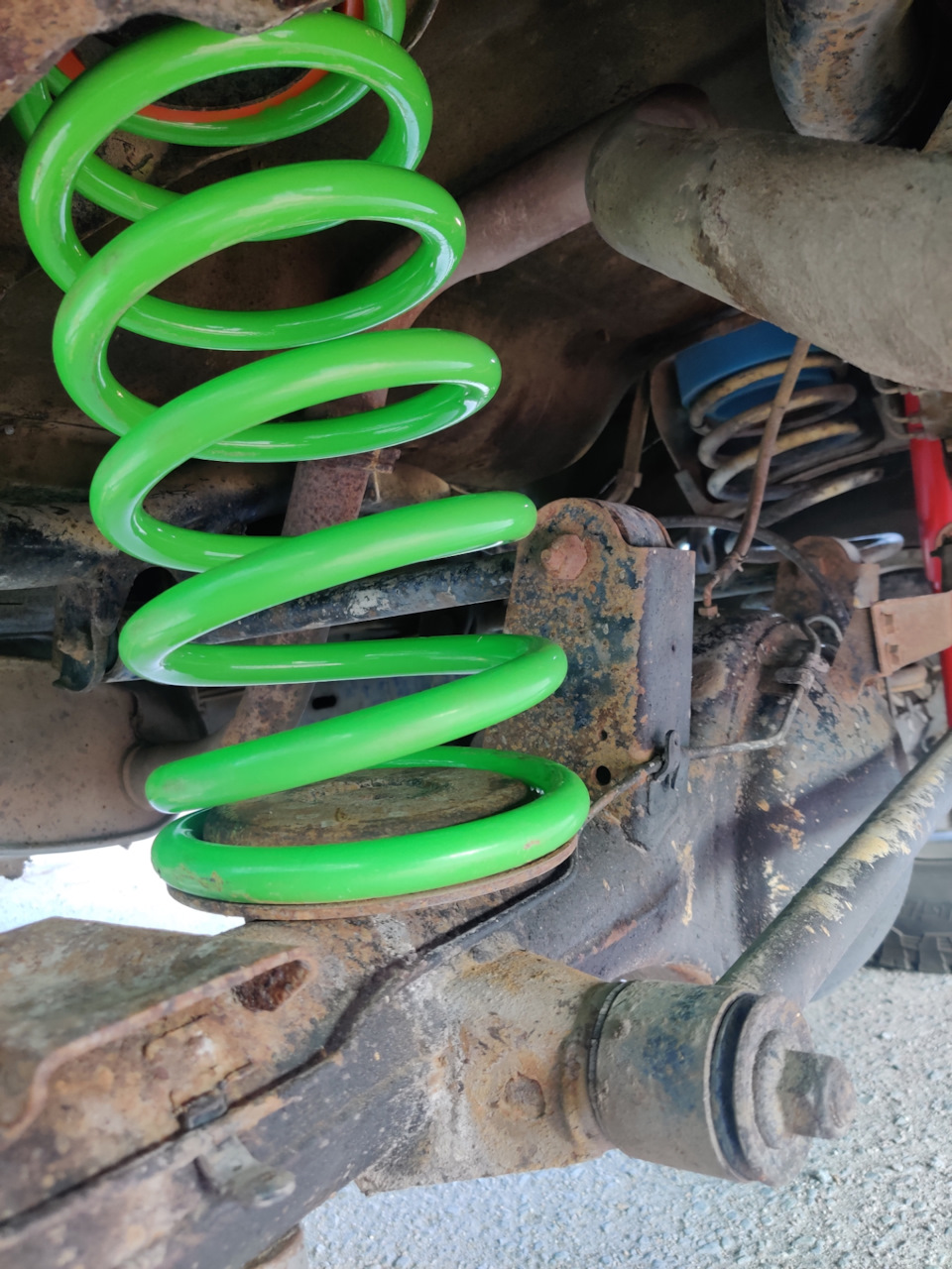 На месте. — Nissan Patrol GR I (Y60)