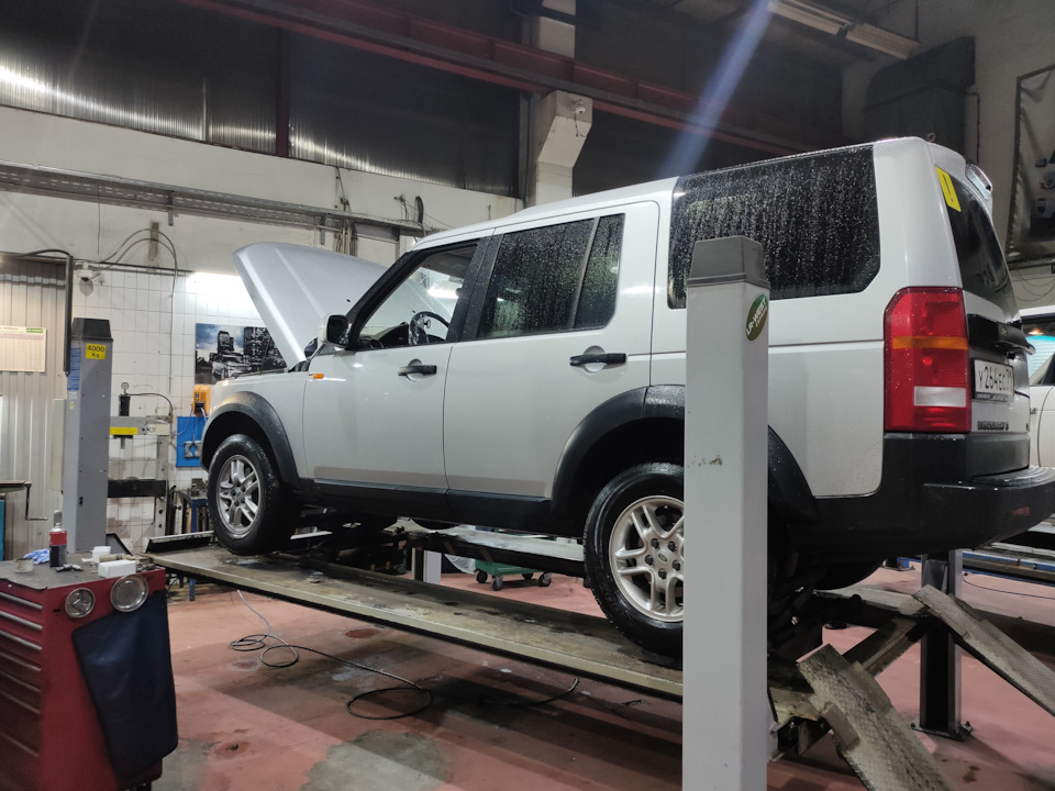 ТО АКПП и диагностика подвески — Land Rover Discovery III, 2,7 л, 2005 ...
