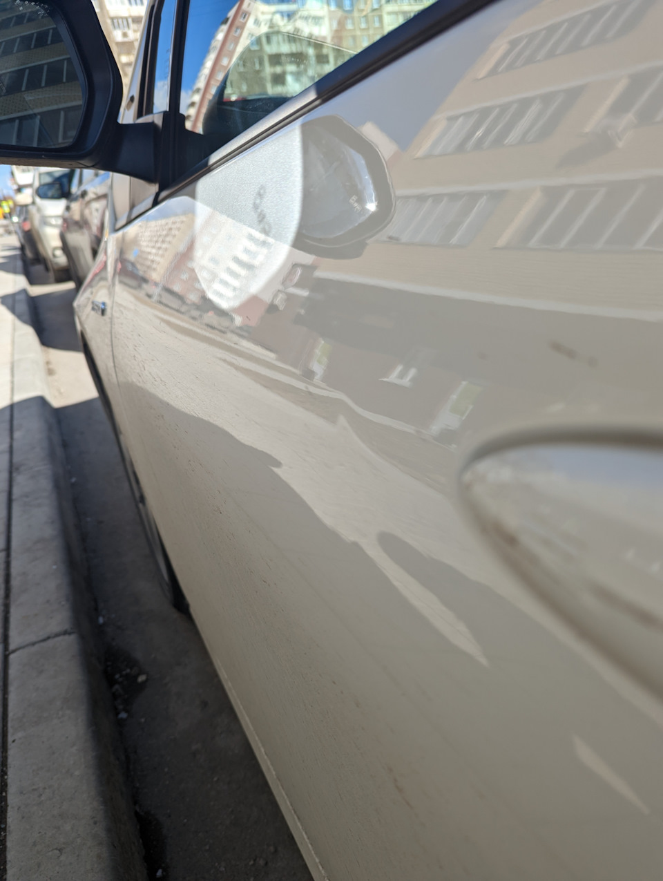 Исправление вмятины без покраски — Toyota Prius (50), 1,8 л, 2018 года ...