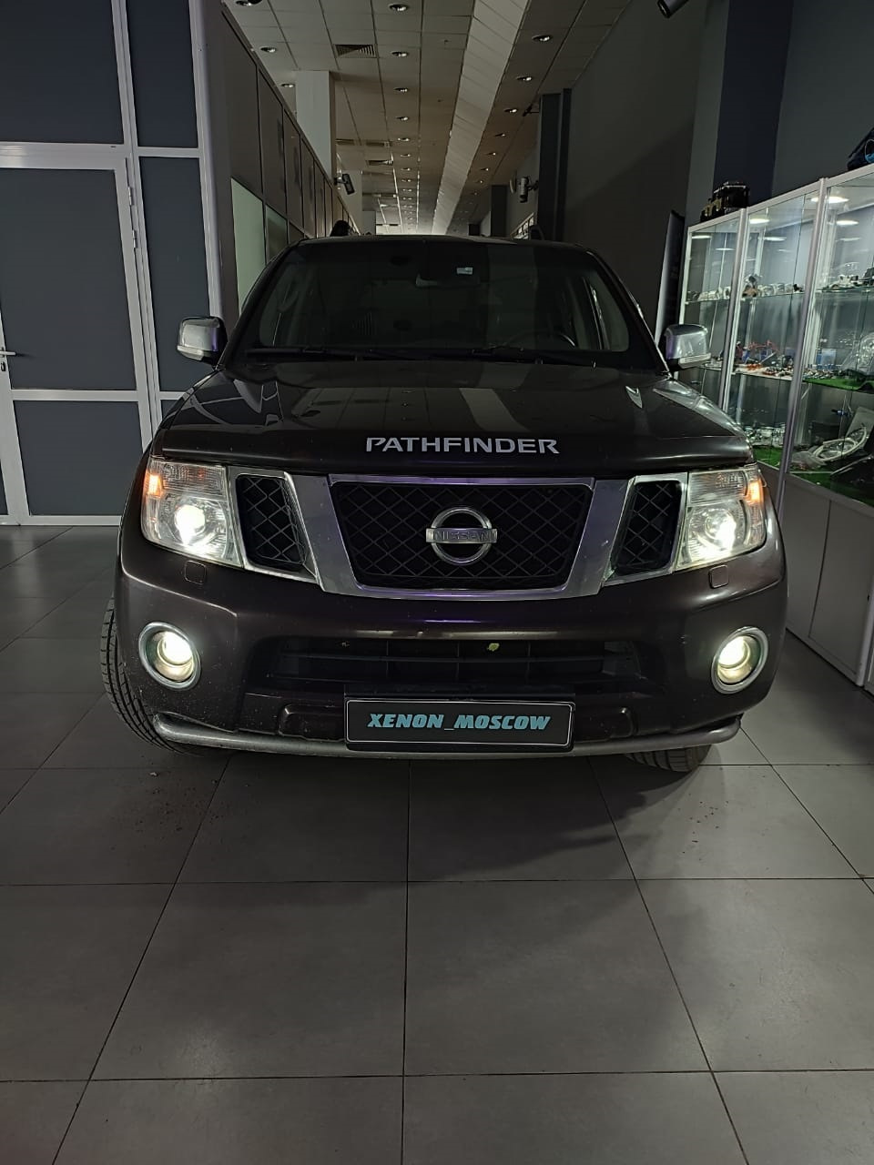 Pajero Sport 2018 замена штатных led линз. Xenon Moscow.