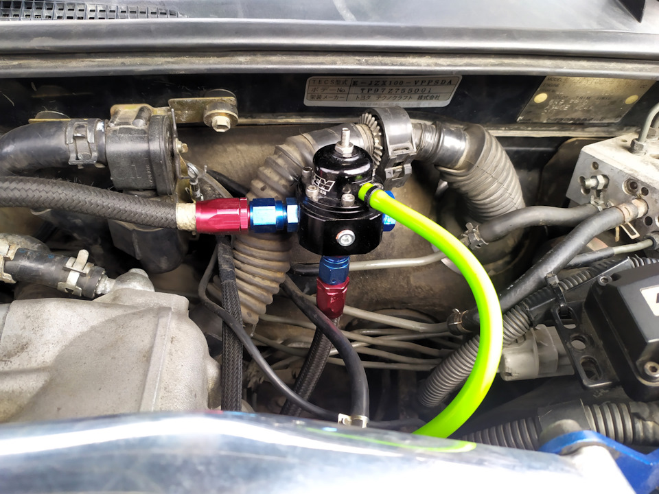 Регулятор установили тут, сделали специальное крепление под крепеж косы. — Toyota Chaser (100)