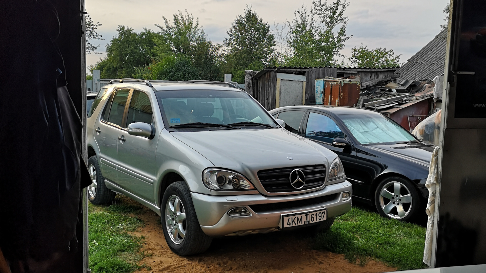 Ml 270 cdi. Мерседес мл 163 2.7 дизель. Mercedes m-klasse 1998 - 2005 270 CDI 4matic (w163). 270 Мл. Мерседес мл 270 дизель отзывы.