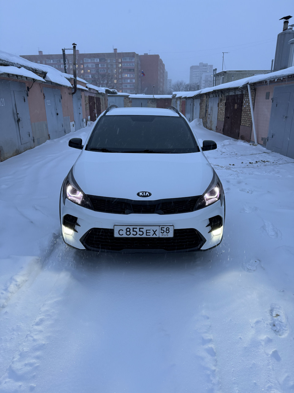 Продажа — KIA Rio X, 1,6 л, 2021 года | продажа машины | DRIVE2