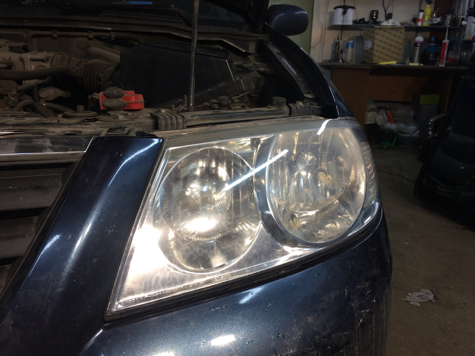 Фары в бронь — Nissan Almera Classic (B10), 1,6 л, 2007 года | своими ...