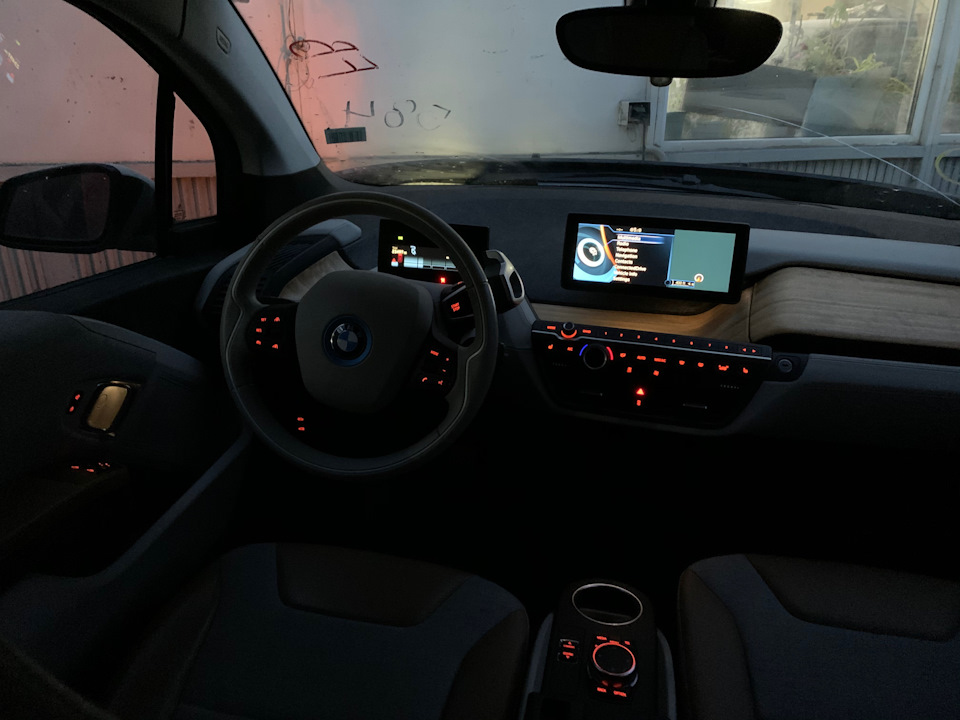 Фото в бортжурнале BMW i3