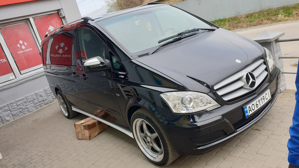 Mercedes vito 2008. Мерседес Виано эксклюзив. Вито 3. Вито 3.0 бензин. Оригинальное мусорное ведро МВ Вито 639.