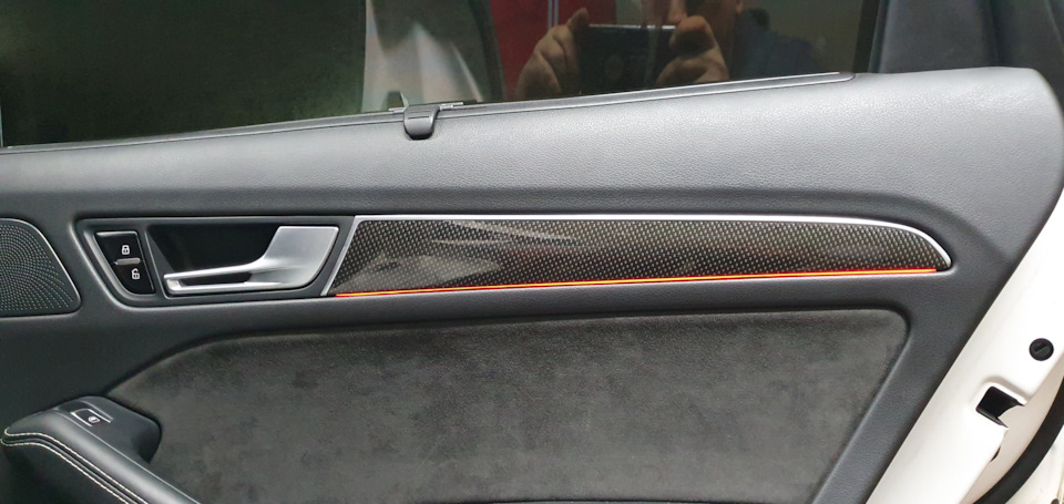 четыре) — Audi Q5 (1G)