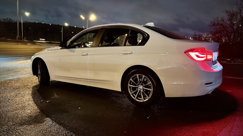 Замена клапана вентиляции топливного бака, замена дворников. — BMW 3 ...