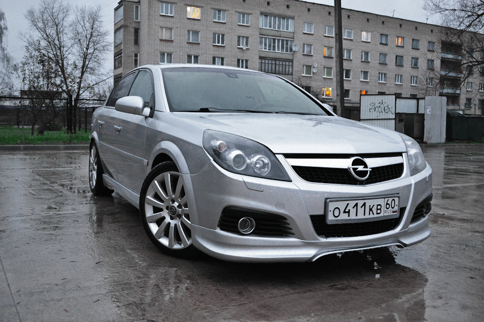 Стекло vectra c. Vectra c OPC серебро. Opel Vectra c 2007. Черные фары Vectra c. Opel Vectra c фары черные.