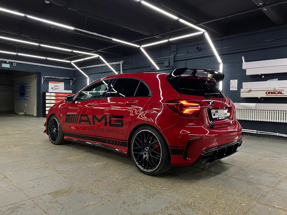 Mercedes Benz a 45 AMG РЎ РІРёРЅРёР»РѕРј