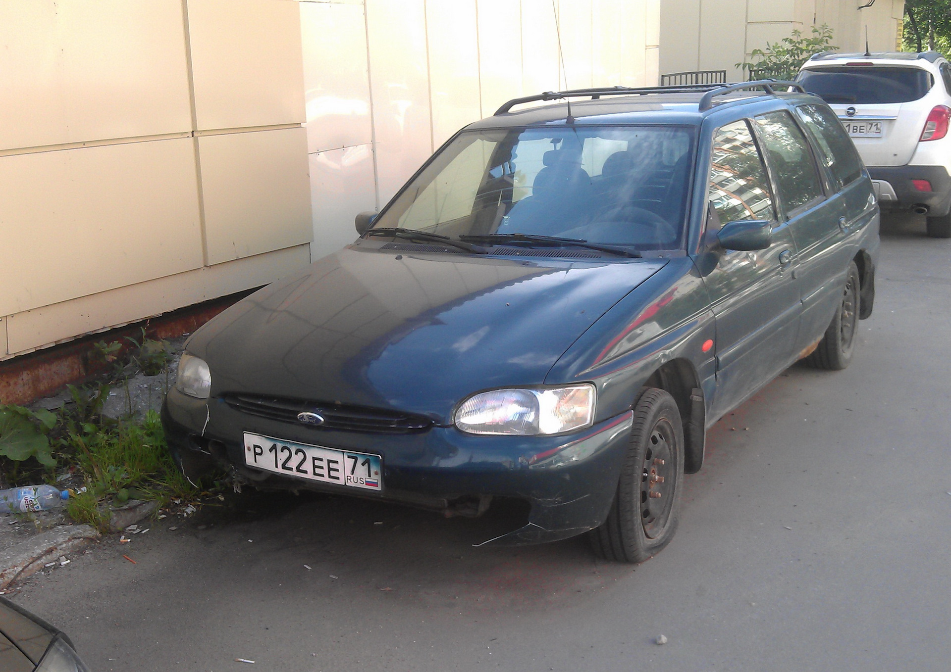 Купить Автомобиль Форд Эскорт