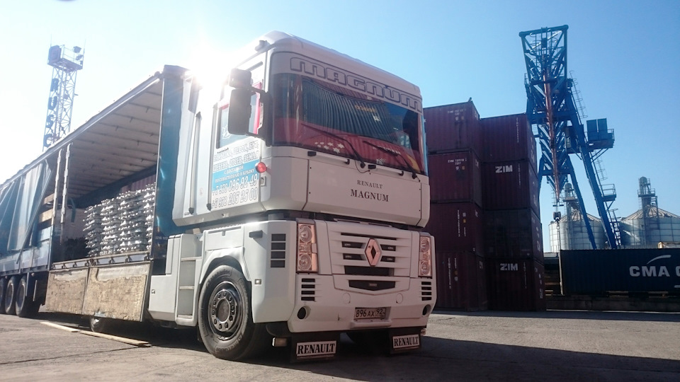 Truck Renault Magnum