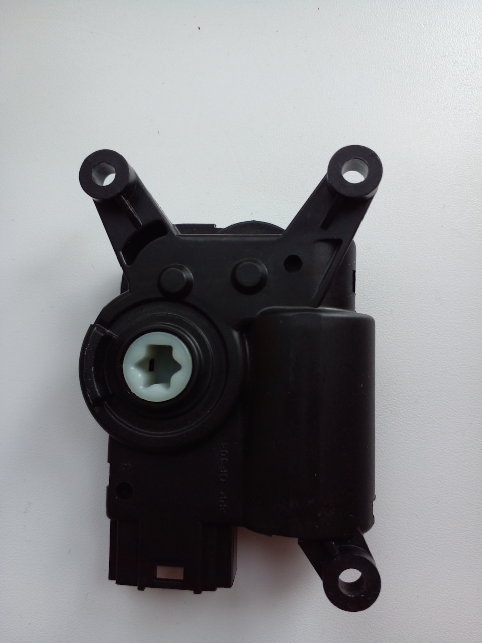 Сервопривод заслонки направления потока воздуха! Часть 2 — Skoda ...