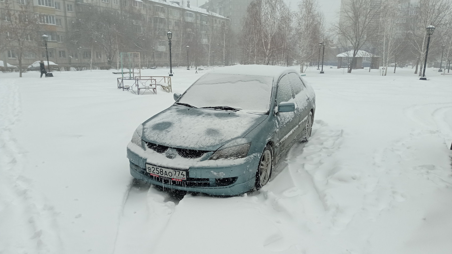 Mitsubishi Lancer IX 2.0 бензиновый 2006 | 2.0 AT на DRIVE2