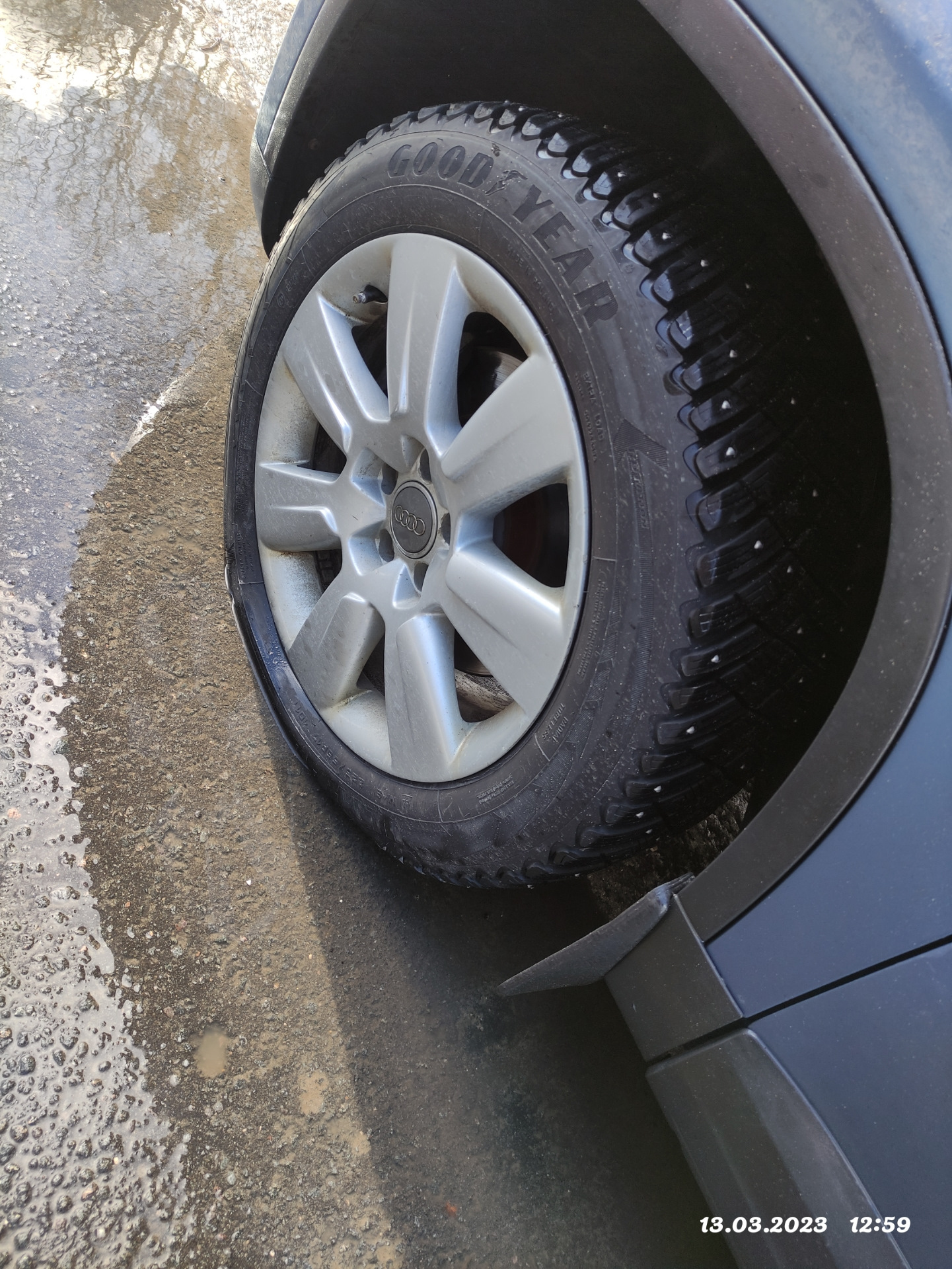 Снег начал таять и асфальт тоже… — Volkswagen Tiguan (1G), 2 л, 2011 ...